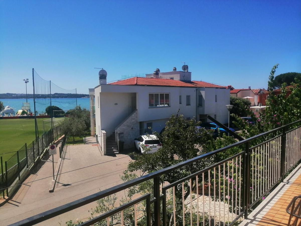 Apartment Vera, 80 M From The Sea Novigrad Istria المظهر الخارجي الصورة